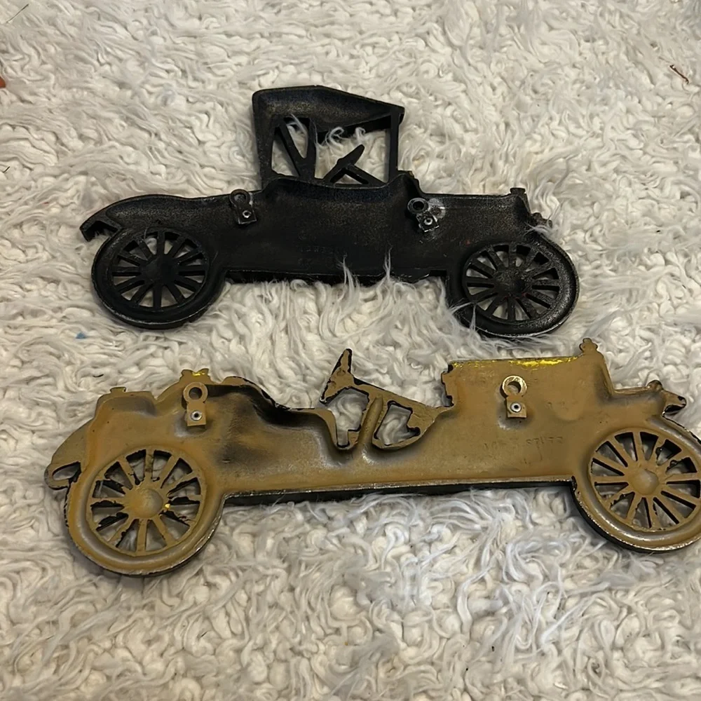 50%offW❤️Sexton Vintage Midwest Cast Metal Antique Car  Set of Two C1 cast iron